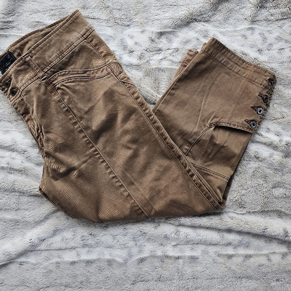 Santuary Brown Crop Pants Button Detail and Pocket Detail 31 - Picture 5 of 8